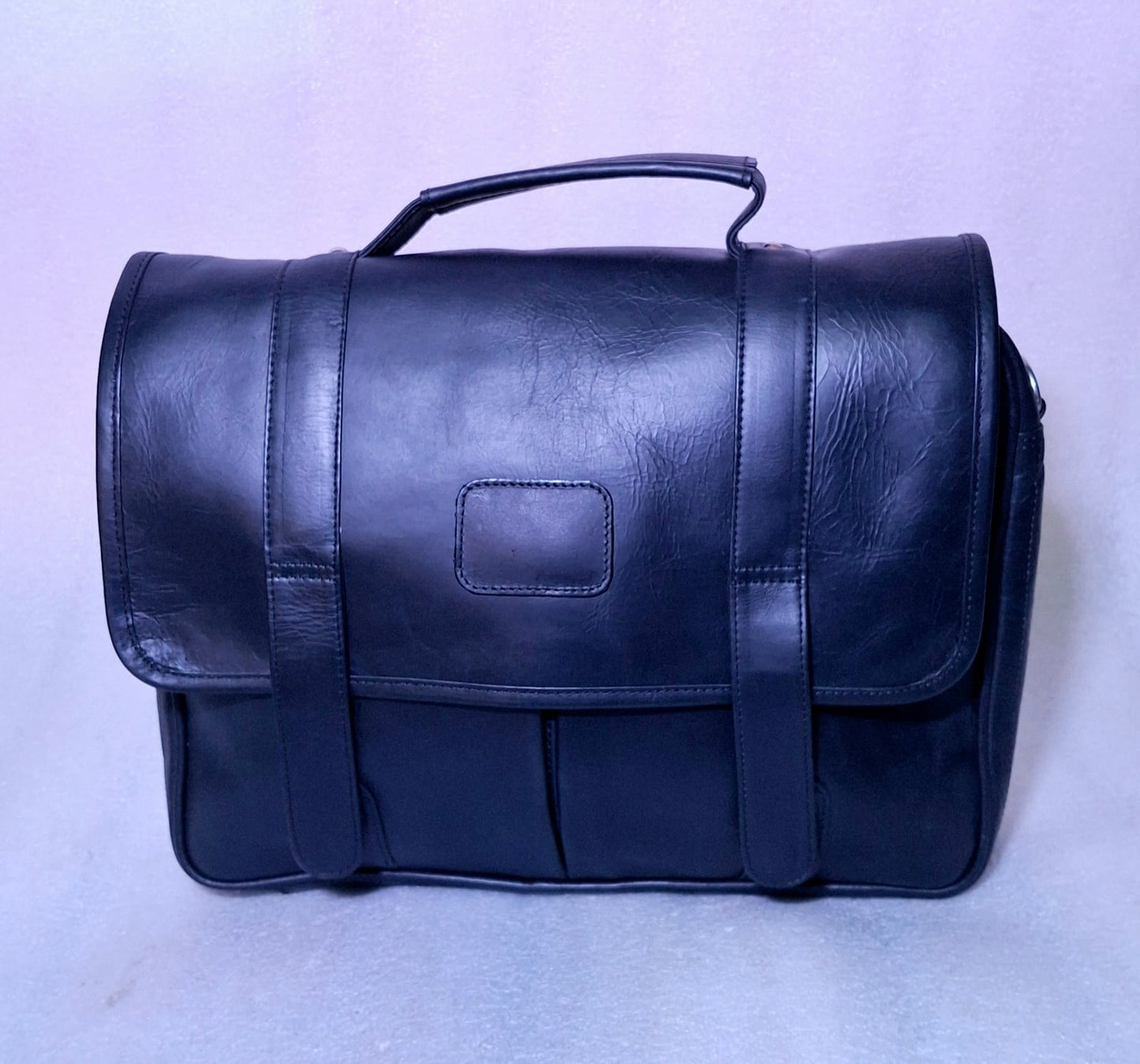 BOLSO MENSAJERO DE CUERO PARA HOMBRE