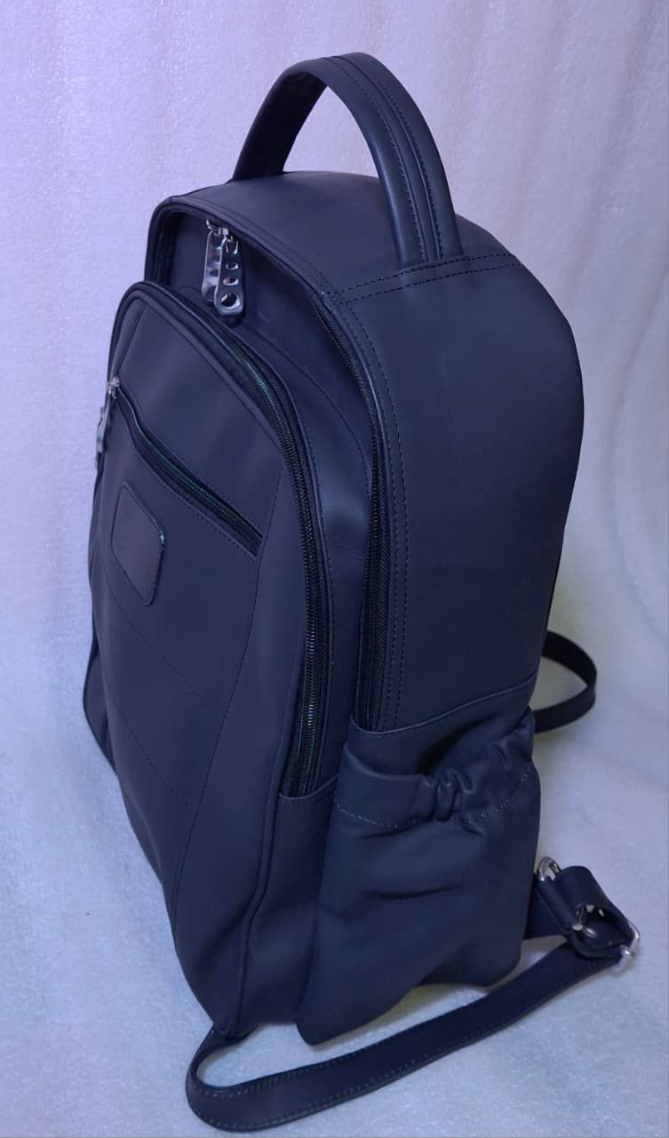 MORRAL DE CUERO PARA HOMBRE